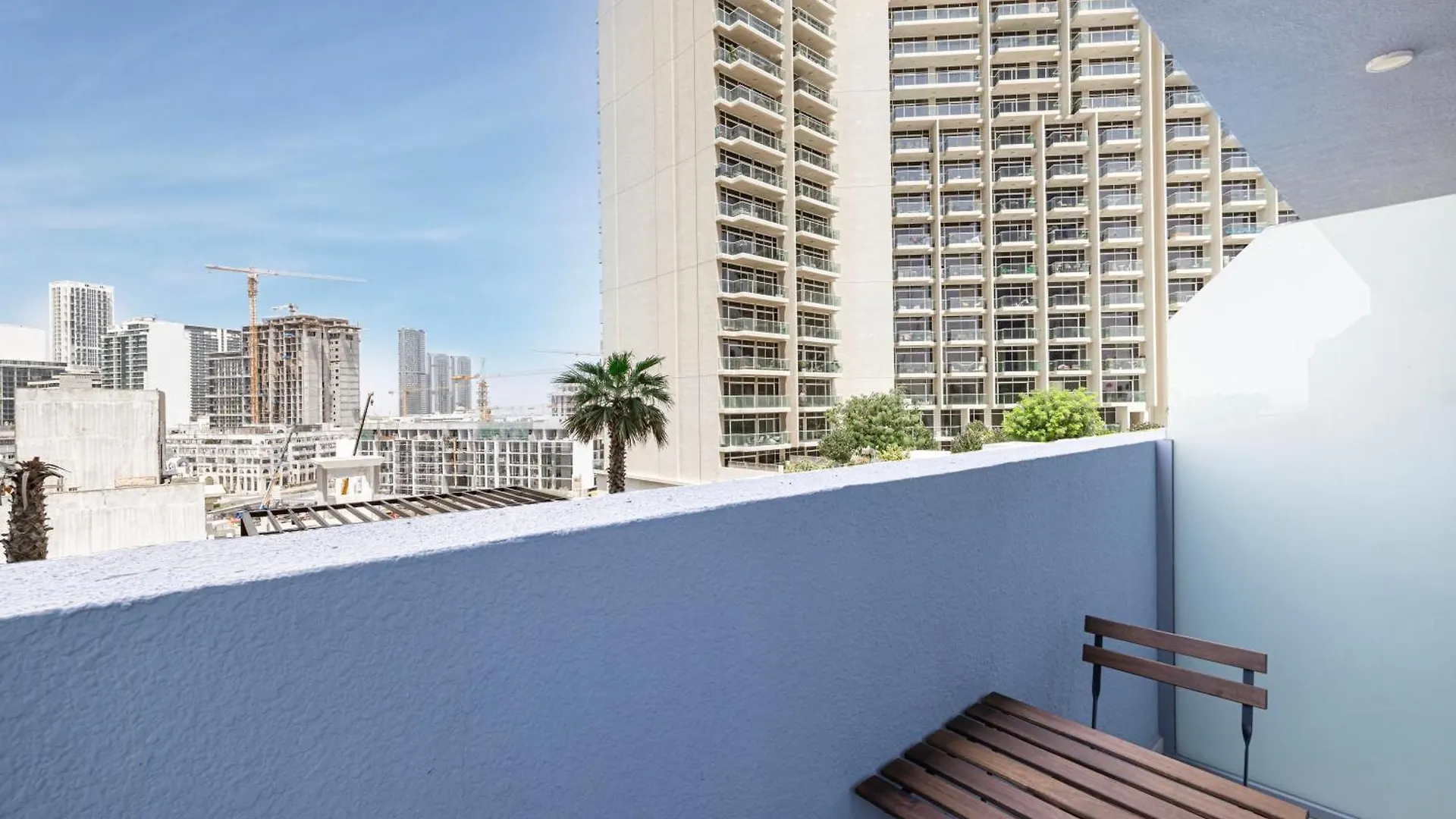 Lägenhet Daniels Urban Oasis Studio Dubai Förenade Arabemiraten